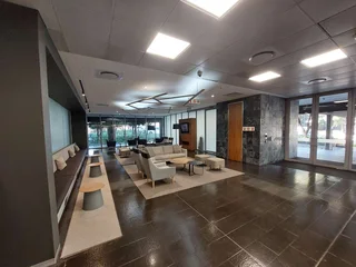 882 sqm Office to Let in Bedfordview