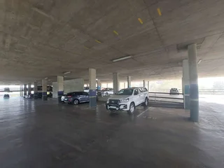 882 sqm Office to Let in Bedfordview