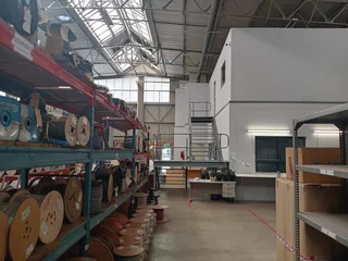 675m² Warehouse to rent Linbro Park