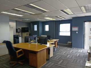 675m² Warehouse to rent Linbro Park