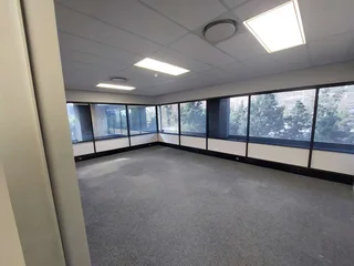 1140 sqm Office to Let