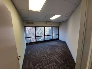 1227 sqm Office to Let in Bedfordview