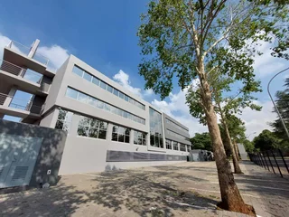 742 sqm Bedfordview Office to Let