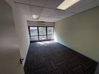 1227 sqm Office to Let in Bedfordview