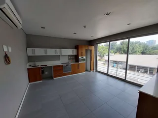 742 sqm Bedfordview Office to Let