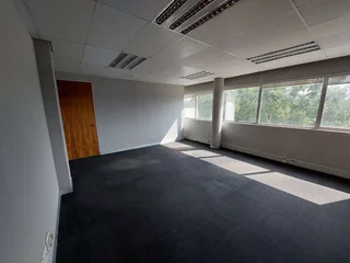 742 sqm Bedfordview Office to Let