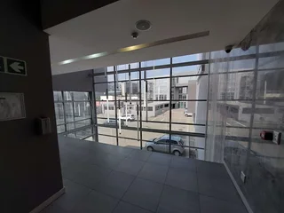 742 sqm Bedfordview Office to Let