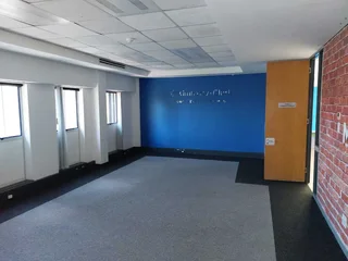 2389 sqm 1st Floor Office to Let