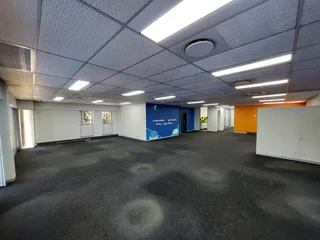 2389 sqm 1st Floor Office to Let