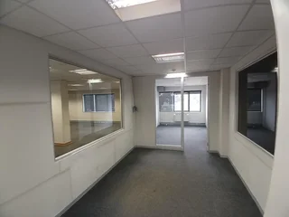1993 sqm Office to Let in Bedfordview