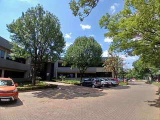 1993 sqm Office to Let in Bedfordview