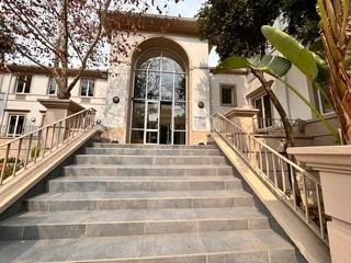 172 sqm Office to Let in Sandton