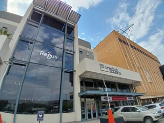 1575 sqm Office to Let in Rosebank