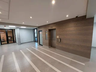 150 sqm Office to Let in Bedfordview