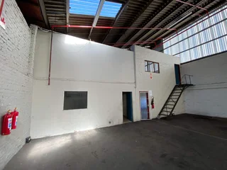 4178m2 Warehouse in Secure Park In Zone 1