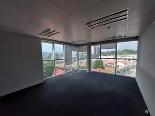 749 sqm Office to Let in Bedfordview