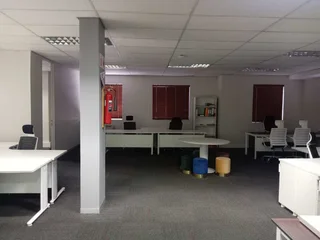 478m² Office to rent Rivonia