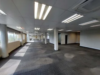 749 sqm Office to Let in Bedfordview