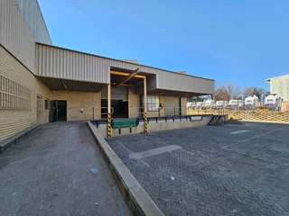 Warehouse available To Let in Spartan, Kempton Park