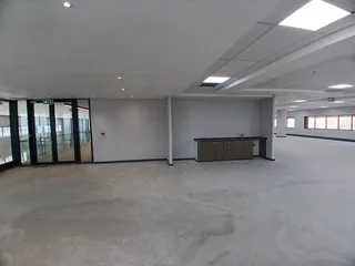 1638 sqm Office to Let in Rosebank