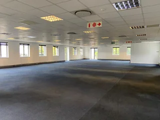 1425 sqm Office To Let in Bryanston