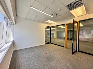 397 sqm Office to Let in Sandton