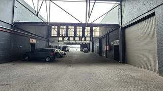 Secure Mini Warehouse To Let In Epping Industrial