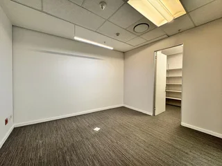 397 sqm Office to Let in Sandton