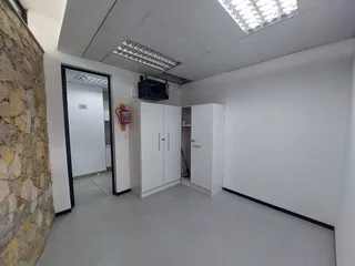 243 sqm Office to Let in Bedfordview