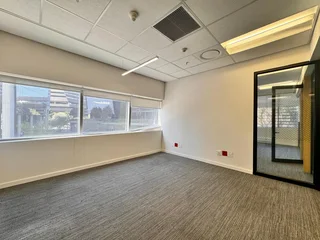 397 sqm Office to Let in Sandton
