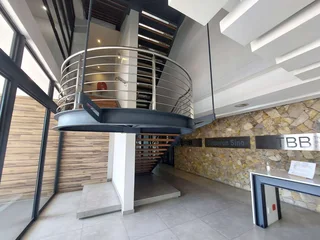 243 sqm Office to Let in Bedfordview