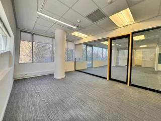 397 sqm Office to Let in Sandton