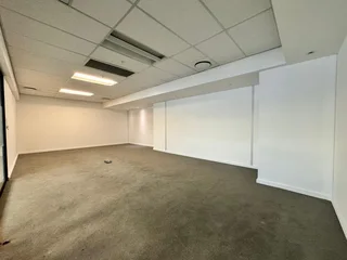 397 sqm Office to Let in Sandton