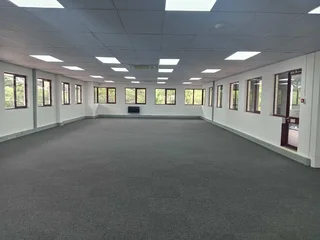 563m² Office to rent Rivonia
