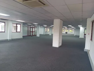 563m² Office to rent Rivonia