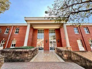 247 sqm Office to Let in Sandton