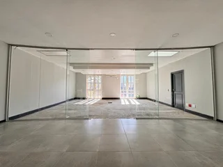 247 sqm Office to Let in Sandton