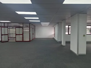 563m² Office to rent Rivonia