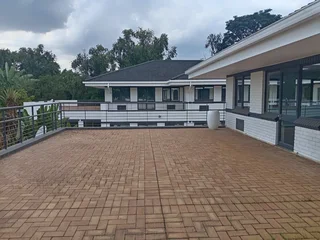 563m² Office to rent Rivonia