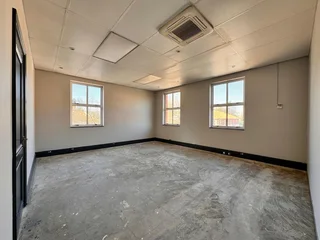 247 sqm Office to Let in Sandton