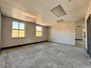 247 sqm Office to Let in Sandton