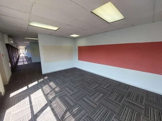 2245 sqm Office to Let in Bedfordview