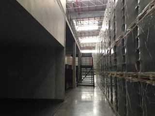 19,099m² Warehouse to Rent, Longlake