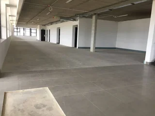 19,099m² Warehouse to Rent, Longlake