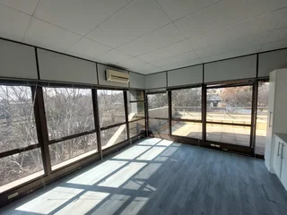 2245 sqm Office to Let in Bedfordview