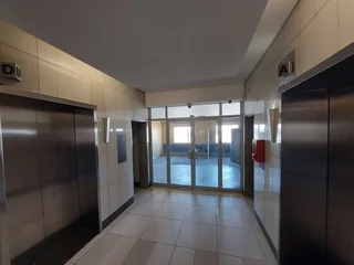 500 sqm Office to Let in Bedfordview