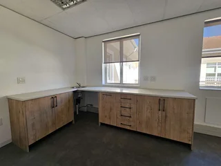 Freestanding Offices available To Let in Bryanston