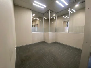 534 sqm Office To Let in Fourways