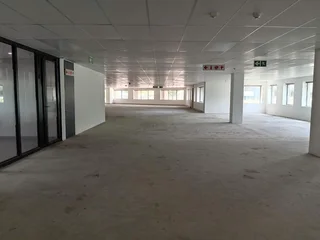10 288m² Office to rent Woodmead