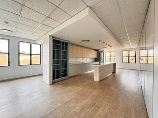 338 sqm Office to Let in Sandton